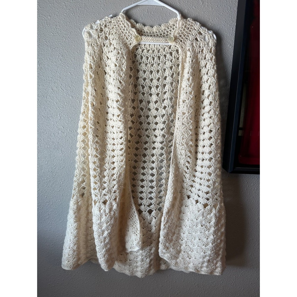 Vintage Handmade Crochet Knit Cape Poncho Ivory